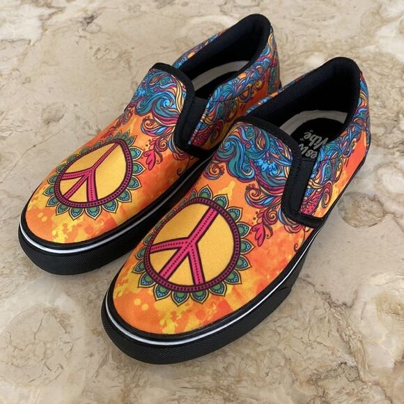NWOT Yes We Vive Peace Sign Multicolour Slip On Sneakers - Picture 2 of 13